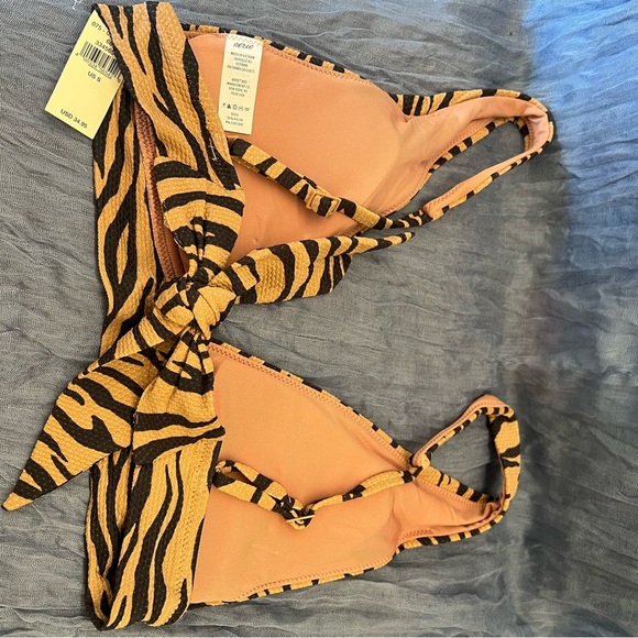 aerie Other - Tiger Print Bikini Top Aerie NWT